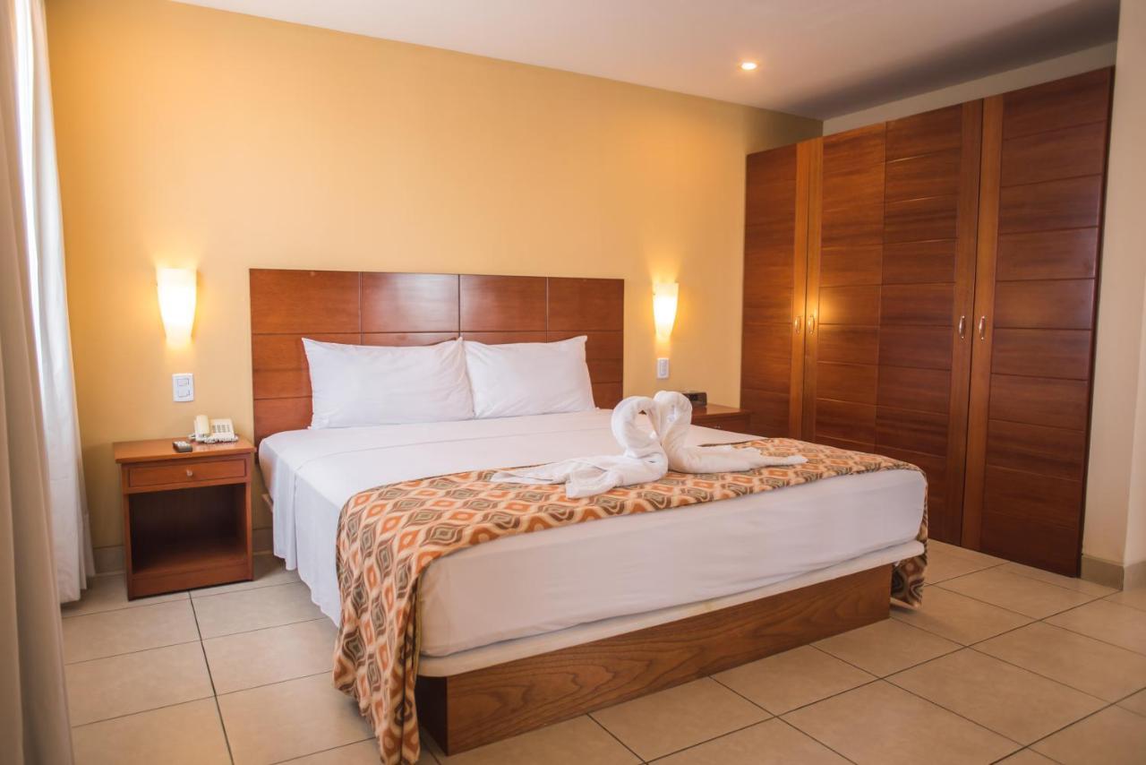 Wyndham Costa Del Sol פוקאלפה מראה חיצוני תמונה A bedroom at the hotel
